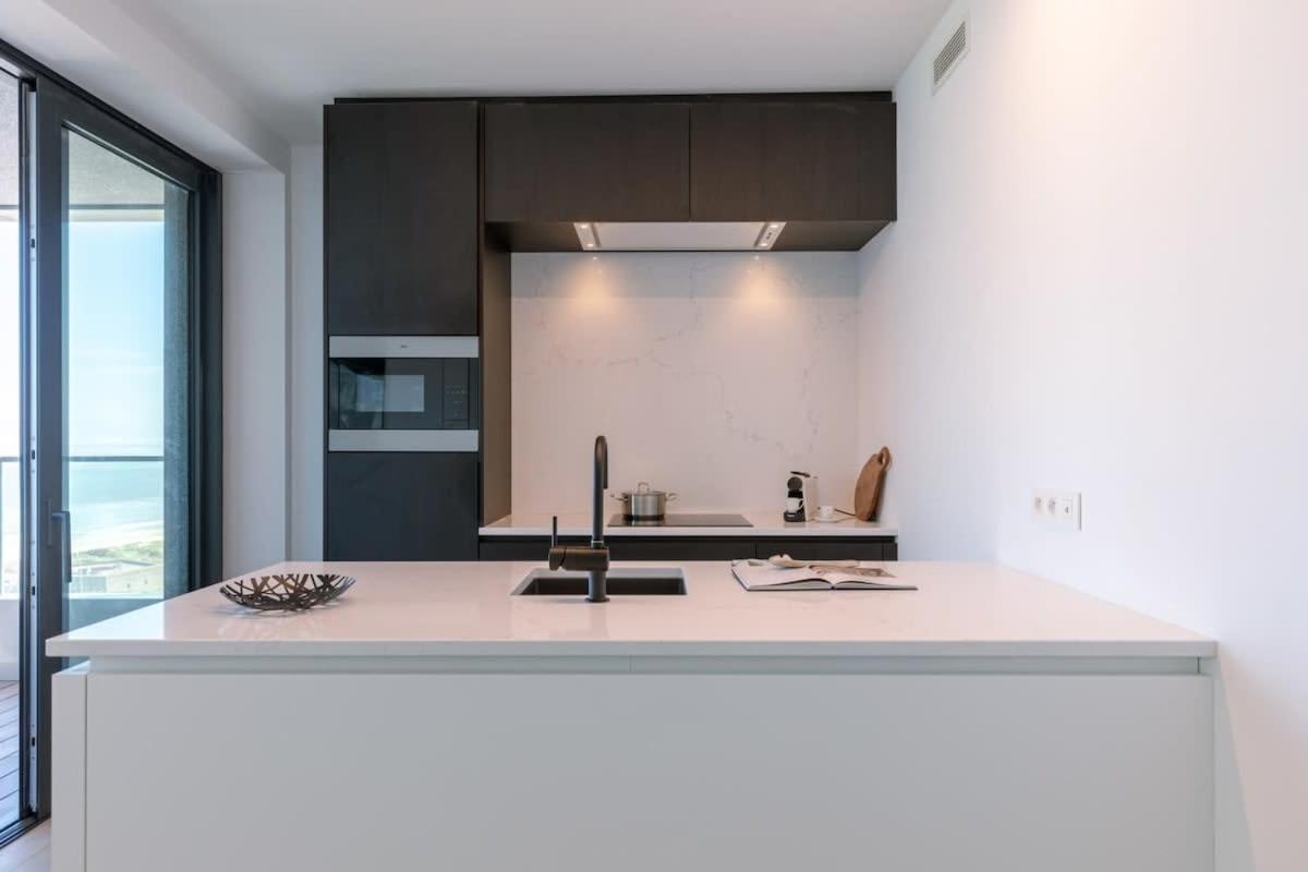 Huswell - Stunning Apartment With Breathtaking Views Ostend Exterior photo